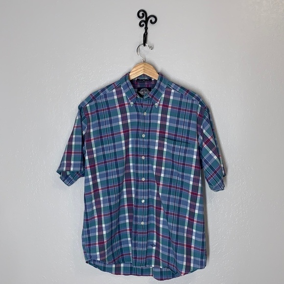 3/$25 Dockers Men’s Button Up, size Medium - Picture 1 of 9